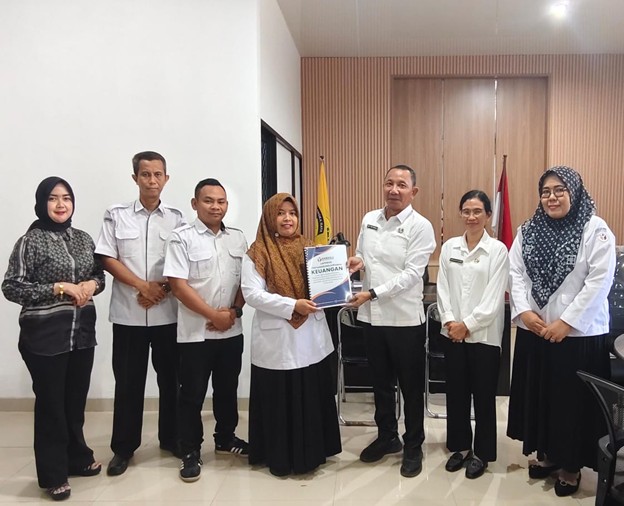 Kunjungan Bawaslu Kota Palangka Raya ke Kantor Badan Kesbangpol Kota Palangka Raya