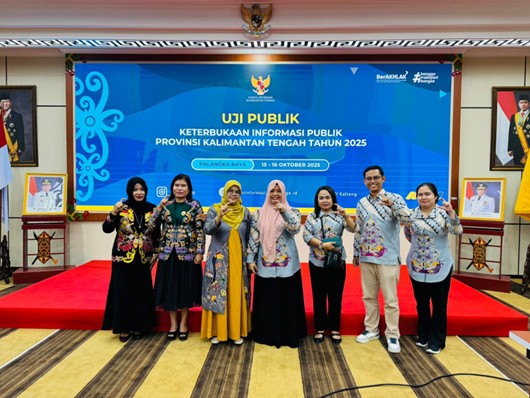 Tahapan Presentasi kegiatan Monitoring dan Evaluasi (Monev) Keterbukaan Informasi Publik Provinsi Kalimantan Tengah Tahun 2025, (16/10).