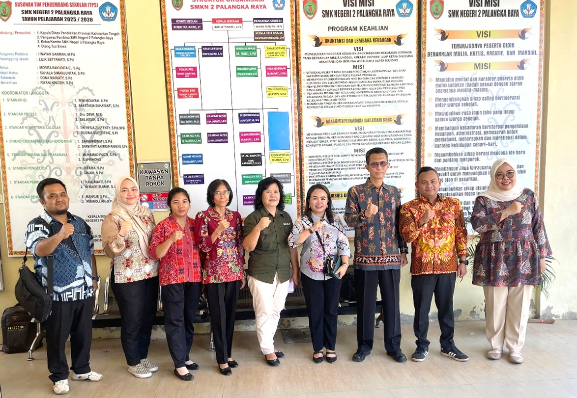 Bawaslu Kota Palangka Raya Lakukan Audiensi Ke SMKN 2 Palangka Raya, (16/10).