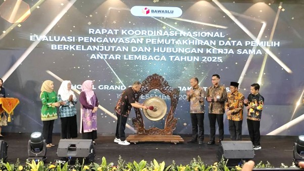 Pembukaan Rapat Koordinasi Nasional Evaluasi Pengawasan Pemutakhiran Data Pemilih Berkelanjutan (PDPB) dan Hubungan Kerja Sama Antar Lembaga Tahun 2025