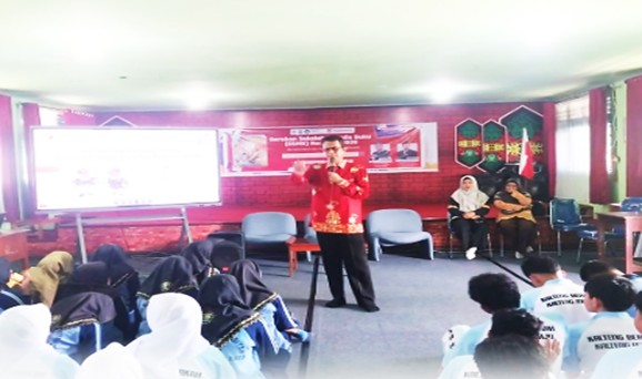 Kegiatan Sosialisasi Kepemiluan bagi pemilih pemula di SMA Muhammadiyah 1 Palangka Raya, Jumat (22/05/2026)