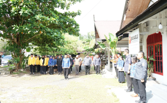 BAWASLU KOTA PALANGKA RAYA LAKSANAKAN UPACARA PERINGATAN HARI KESAKTIAN PANCASILA