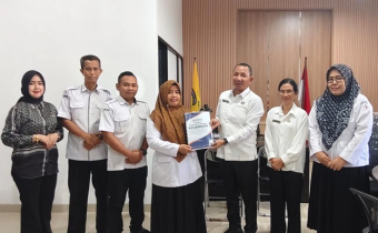 Kunjungan Bawaslu Kota Palangka Raya ke Kantor Badan Kesbangpol Kota Palangka Raya