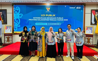 Tahapan Presentasi kegiatan Monitoring dan Evaluasi (Monev) Keterbukaan Informasi Publik Provinsi Kalimantan Tengah Tahun 2025, (16/10).