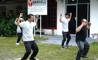 Bawaslu Kota Palangka Raya kembali menggelar agenda rutin mingguan Jumat Sehati, Jumat (06/02)