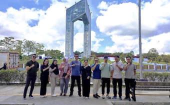“Kamis Sehati” yang dilaksanakan dengan kegiatan “Jalan Santai” di kawasan Bundaran Besar Palangka Raya, Kamis Pagi (07/05/2026)