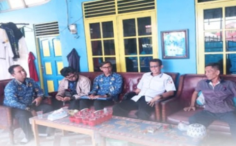 Kegiatan pengawasan terhadap pelaksanaan Pencocokan dan Penelitian Terbatas (Coktas) yang dilakukan oleh KPU Kota Palangka Raya di salah satu rumah warga di Kota Palangka Raya, Rabu (20/05/2026)