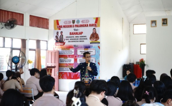 Kegiatan Sosialisasi Penguatan Pemahaman Kepemiluan bagi Pemilih Pemula di SMAN 3 Palangka Raya, Kamis, (21/05/2026).
