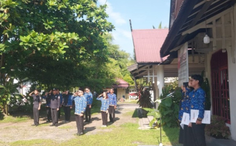 Upacara Peringatan Hari Lahir Pancasila Tahun 2026 di halaman kantor Bawaslu Kota Palangka Raya, Senin (01/06/2026)