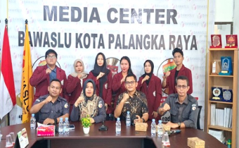 Penerimaan Mahasiswa Magang di Kantor Bawaslu Kota Palangka Raya dari Fakultas Hukum Universitas PGRI Palangka Raya, Senin (13/07/2026)
